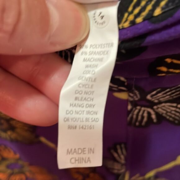 ✨LuLaRoe Purple Halloween Skeleton & Bones Leggings - Picture 6 of 7